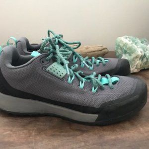 Technician Approach Shoes - Women's